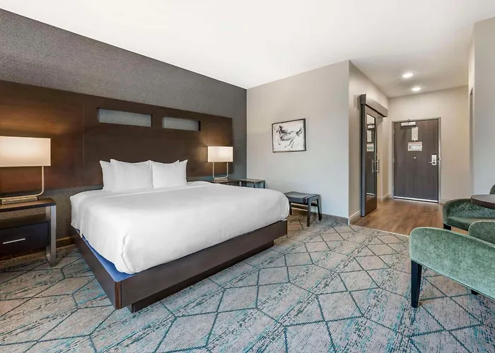 Comfort Inn & Suites Clarksville - Louisville North